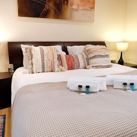 Stunning Apartment Close To Cambridge Station With Free Parking! מראה חיצוני תמונה