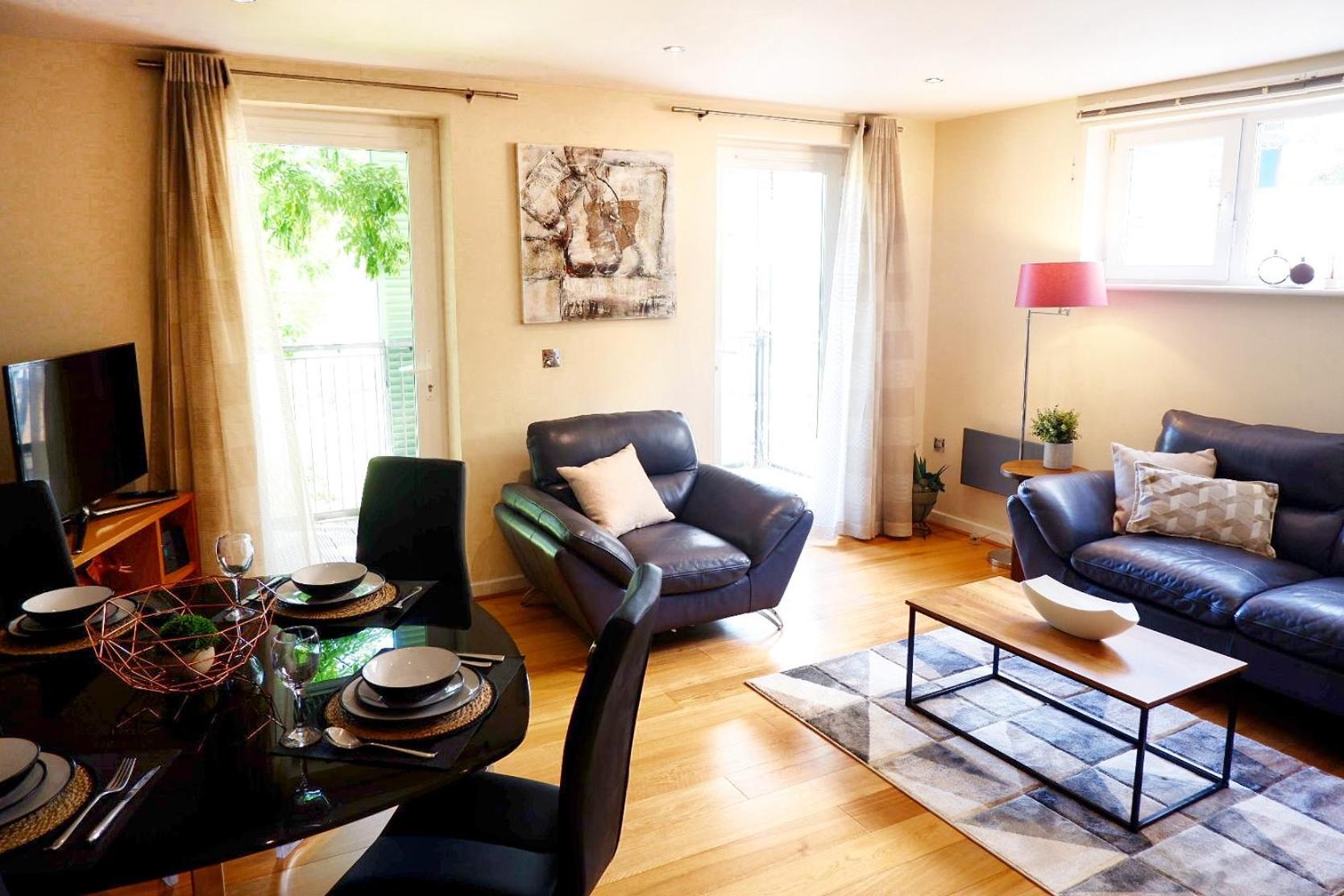 Stunning Apartment Close To Cambridge Station With Free Parking! מראה חיצוני תמונה